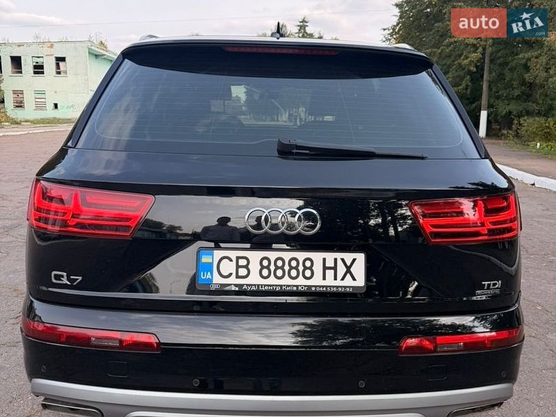 Позашляховик / Кросовер Audi Q7 2017 в Бахмачі