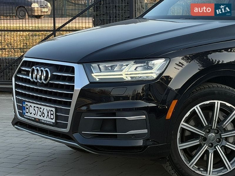 Внедорожник / Кроссовер Audi Q7 2017 в Виннице