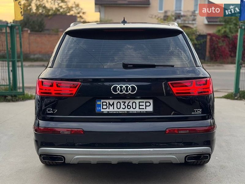 Позашляховик / Кросовер Audi Q7 2017 в Хмельницькому