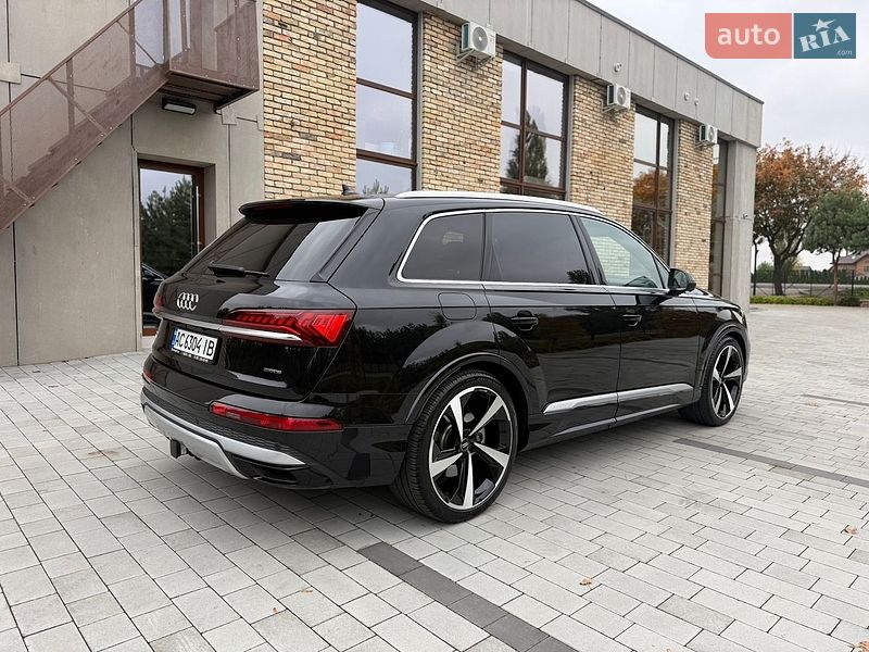 Внедорожник / Кроссовер Audi Q7 2019 в Луцке