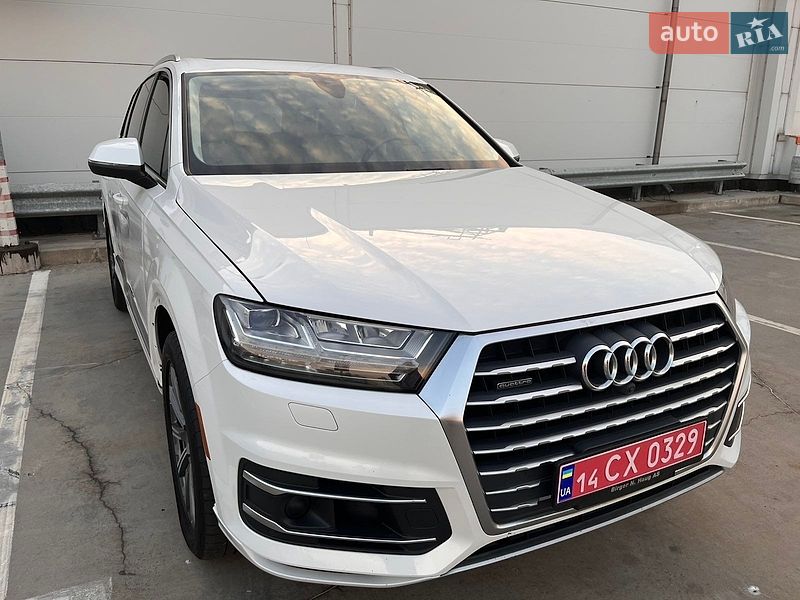 Позашляховик / Кросовер Audi Q7 2017 в Києві фото 9 Позашляховик / Кросовер Audi Q7 2017 в Києві