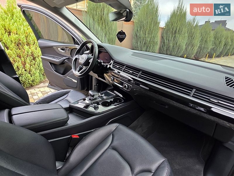Внедорожник / Кроссовер Audi Q7 2018 в Львове