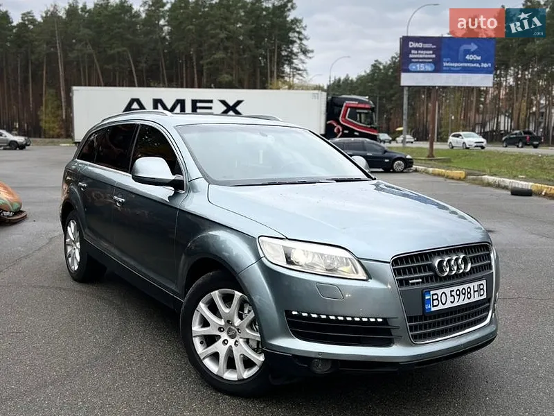 Audi Q7