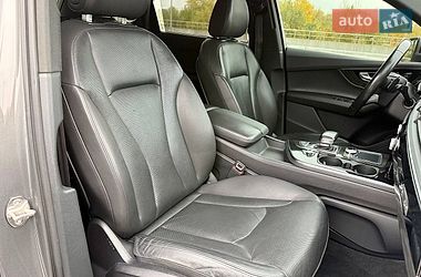 Внедорожник / Кроссовер Audi Q7 2016 в Киеве