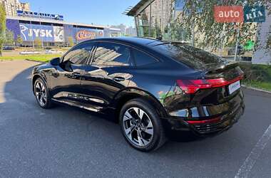 Позашляховик / Кросовер Audi Q8 e-tron 2023 в Києві