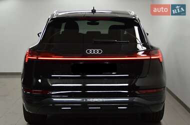 Внедорожник / Кроссовер Audi Q8 e-tron 2023 в Киеве