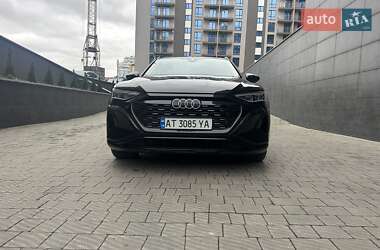 Внедорожник / Кроссовер Audi Q8 e-tron 2023 в 