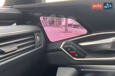 Внедорожник / Кроссовер Audi Q8 e-tron 2023 в 