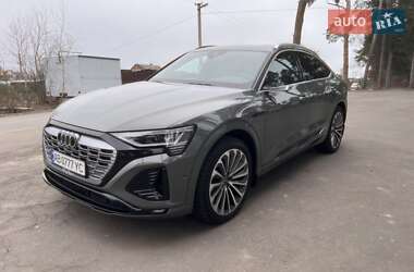 Внедорожник / Кроссовер Audi Q8 e-tron 2023 в 