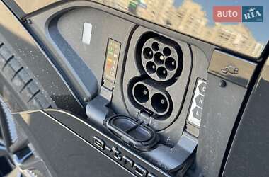 Внедорожник / Кроссовер Audi Q8 e-tron 2023 в 
