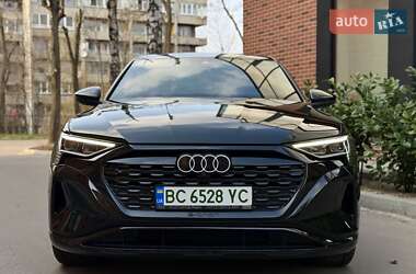 Внедорожник / Кроссовер Audi Q8 e-tron 2023 в 