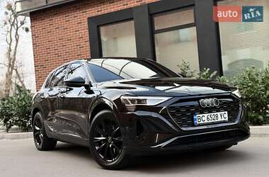 Внедорожник / Кроссовер Audi Q8 e-tron 2023 в 