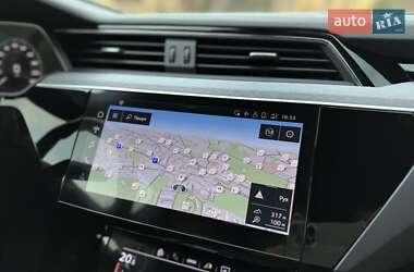 Внедорожник / Кроссовер Audi Q8 e-tron 2023 в 