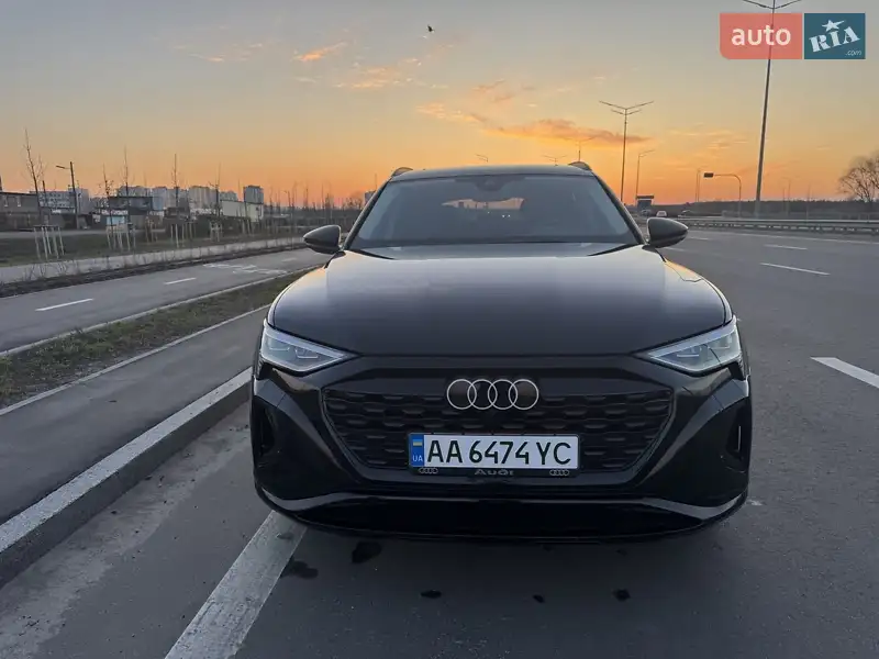 Audi Q8 e-tron 2023