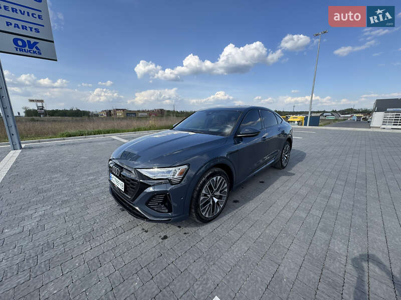 Audi Q8 e-tron 2023