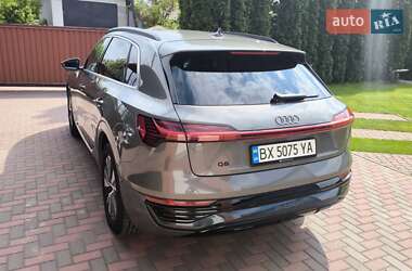 Внедорожник / Кроссовер Audi Q8 e-tron 2024 в 