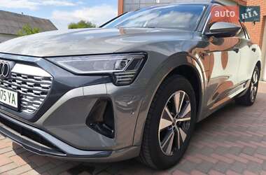 Внедорожник / Кроссовер Audi Q8 e-tron 2024 в 