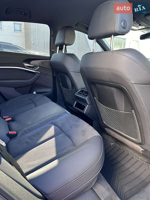 Внедорожник / Кроссовер Audi Q8 e-tron 2023 в Одессе