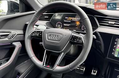 Внедорожник / Кроссовер Audi Q8 e-tron 2024 в 