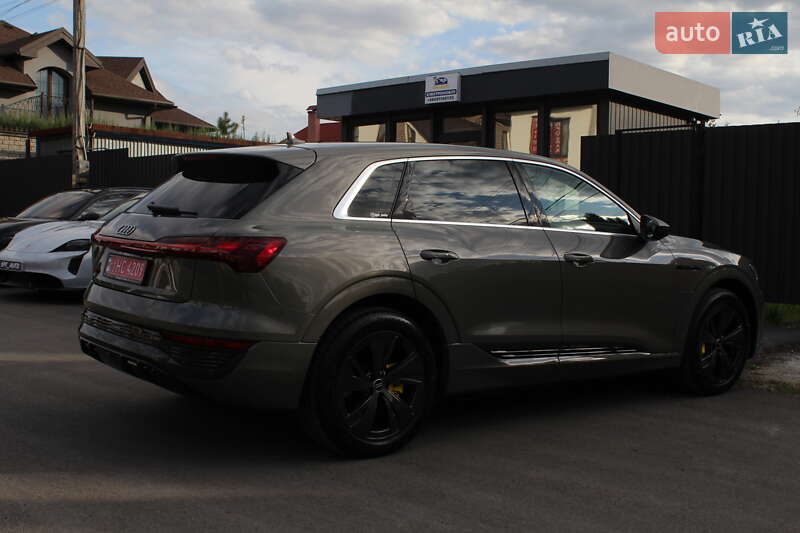 Внедорожник / Кроссовер Audi Q8 e-tron 2023 в Киеве фото 3 Внедорожник / Кроссовер Audi Q8 e-tron 2023 в Киеве