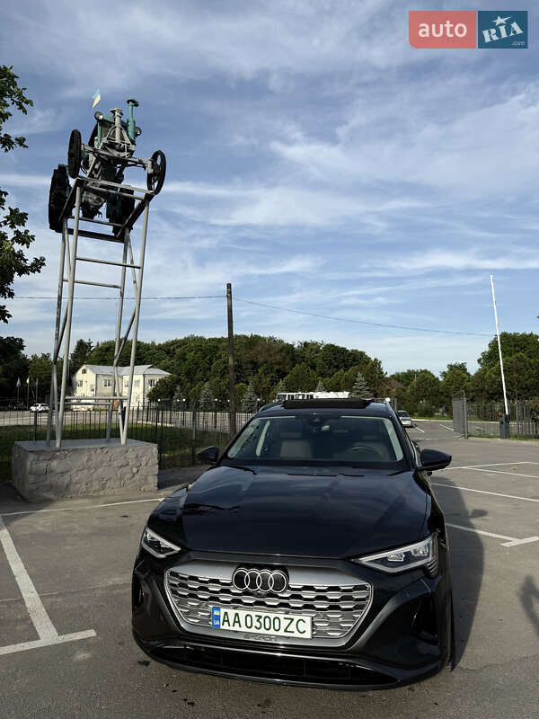 Внедорожник / Кроссовер Audi Q8 e-tron 2023 в Виннице фото 4 Внедорожник / Кроссовер Audi Q8 e-tron 2023 в Виннице