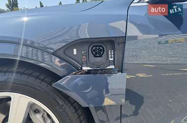 Внедорожник / Кроссовер Audi Q8 e-tron 2023 в 