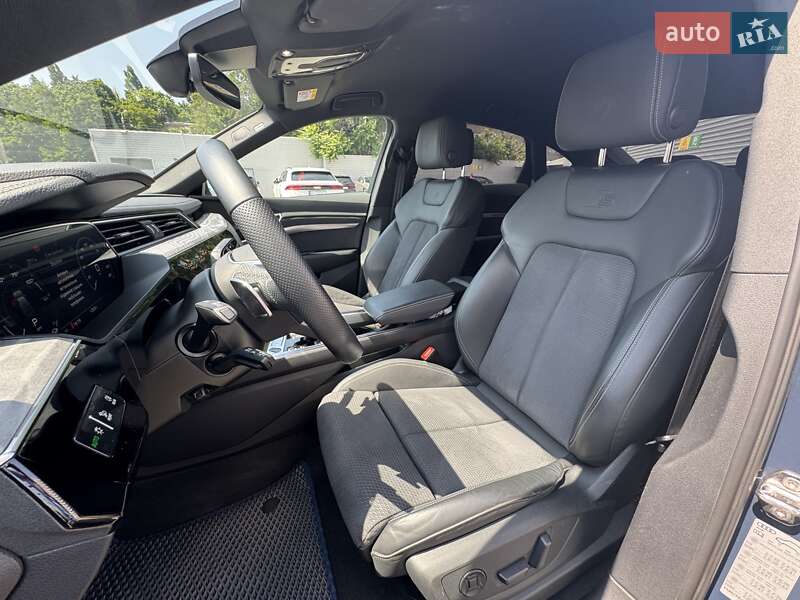 Внедорожник / Кроссовер Audi Q8 e-tron 2023 в Одессе