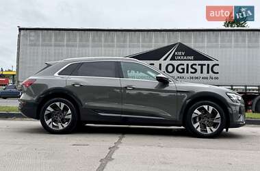 Внедорожник / Кроссовер Audi Q8 e-tron 2024 в 