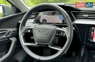 Внедорожник / Кроссовер Audi Q8 e-tron 2024 в 