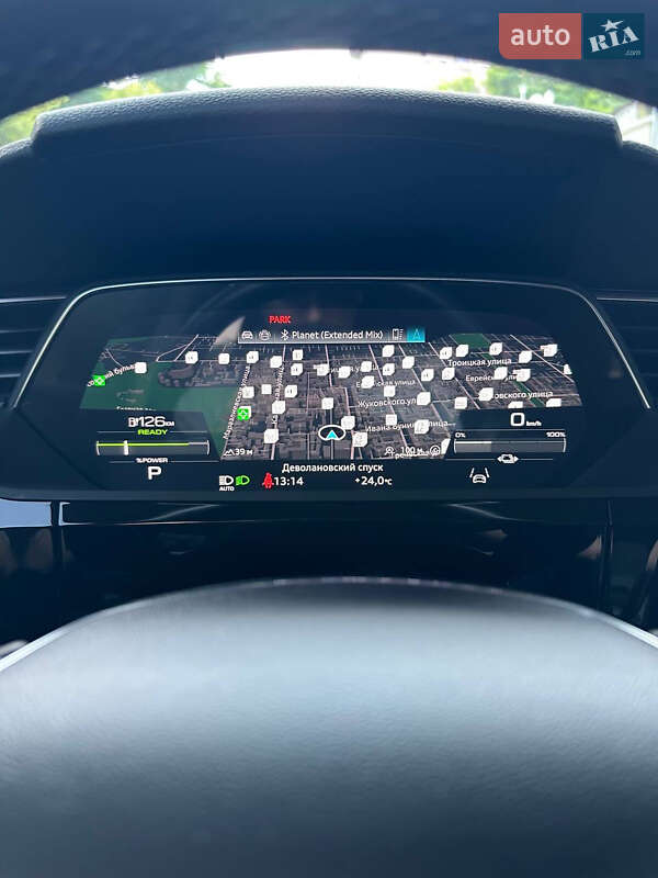 Внедорожник / Кроссовер Audi Q8 e-tron 2023 в Одессе