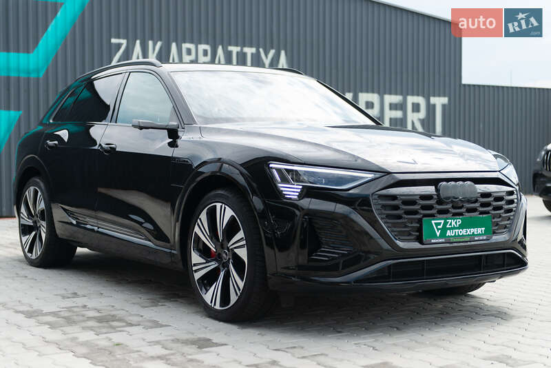 Внедорожник / Кроссовер Audi Q8 e-tron 2023 в Мукачево