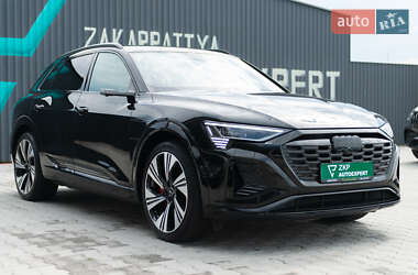 Внедорожник / Кроссовер Audi Q8 e-tron 2023 в 