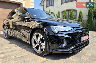 Внедорожник / Кроссовер Audi Q8 e-tron 2023 в 