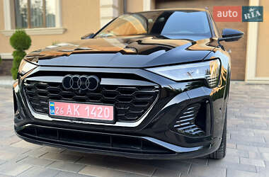 Внедорожник / Кроссовер Audi Q8 e-tron 2023 в 