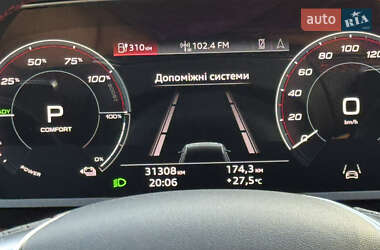Внедорожник / Кроссовер Audi Q8 e-tron 2023 в 