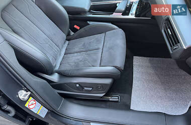 Внедорожник / Кроссовер Audi Q8 e-tron 2023 в 