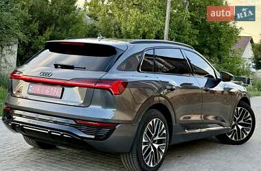 Внедорожник / Кроссовер Audi Q8 e-tron 2024 в 