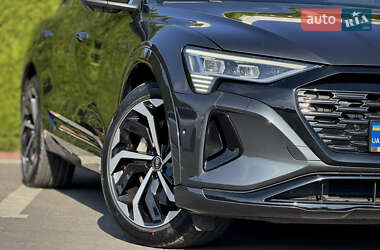 Внедорожник / Кроссовер Audi Q8 e-tron 2023 в 