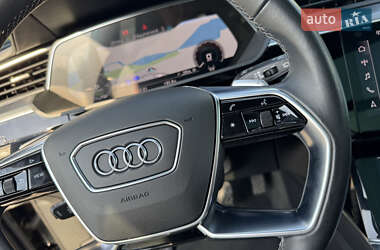 Внедорожник / Кроссовер Audi Q8 e-tron 2023 в 
