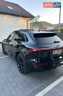 Внедорожник / Кроссовер Audi Q8 e-tron 2023 в 