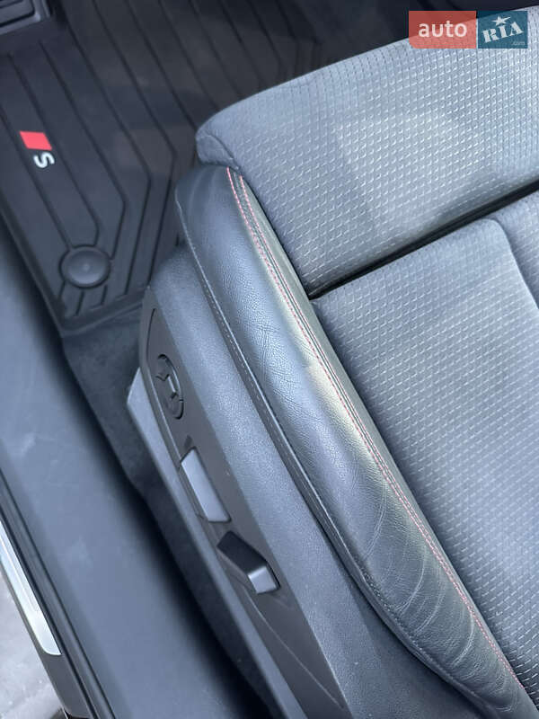 Внедорожник / Кроссовер Audi Q8 e-tron 2023 в Богородчанах