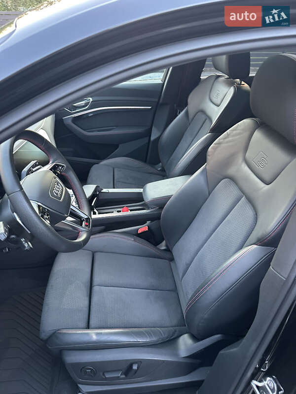 Внедорожник / Кроссовер Audi Q8 e-tron 2023 в Богородчанах