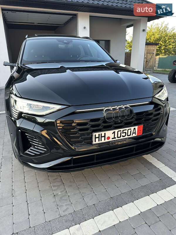 Внедорожник / Кроссовер Audi Q8 e-tron 2023 в Богородчанах