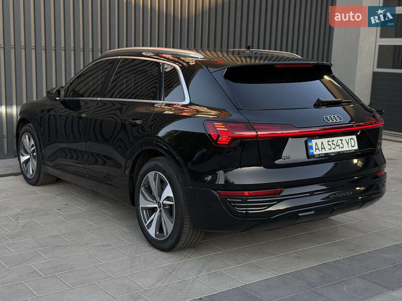 Внедорожник / Кроссовер Audi Q8 e-tron 2023 в Киеве фото 5 Внедорожник / Кроссовер Audi Q8 e-tron 2023 в Киеве