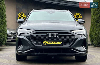 Внедорожник / Кроссовер Audi Q8 e-tron 2024 в 