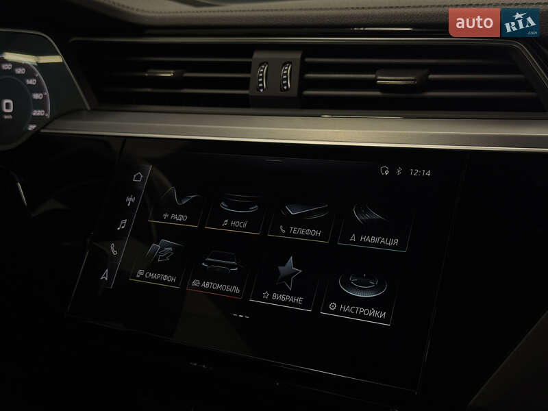 Внедорожник / Кроссовер Audi Q8 e-tron 2023 в Николаеве