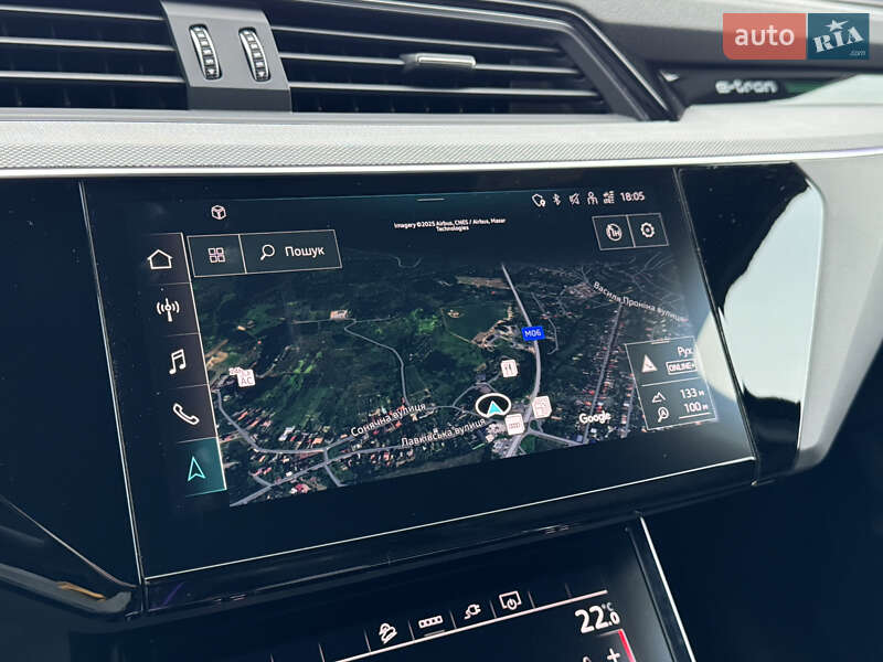Внедорожник / Кроссовер Audi Q8 e-tron 2023 в Мукачево