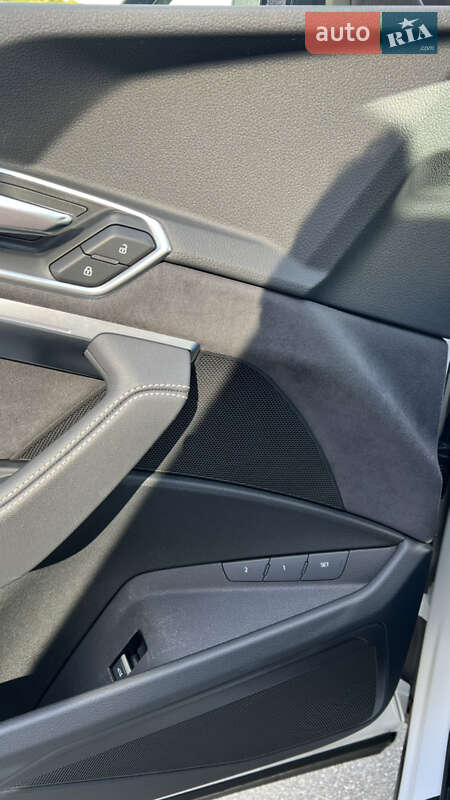 Внедорожник / Кроссовер Audi Q8 e-tron 2024 в Киеве