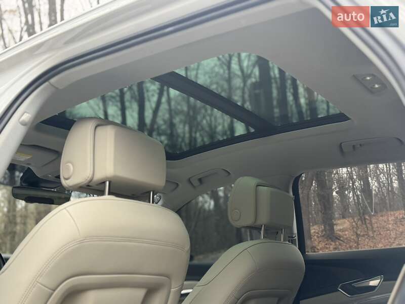 Внедорожник / Кроссовер Audi Q8 e-tron 2023 в Харькове