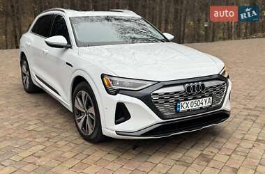 Внедорожник / Кроссовер Audi Q8 e-tron 2023 в Харькове
